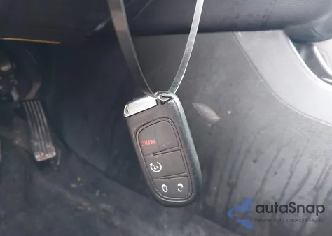 2016 Jeep Cherokee Limited from USA, damaged, VIN 1C4PJLDB4GW157935